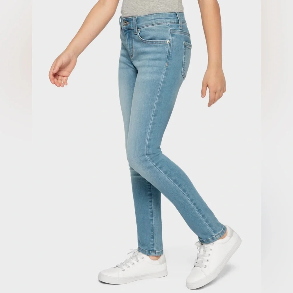 NWOT CHILDREN’S PLACE Mid-rise Skinny Jeans 18P (XXXL) or 16P‎ (XXL)